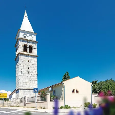 Holiday Home Dalmatinska Croatia Ferienhaus
